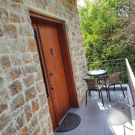 Apartamento Stone House With Seaview Nea Poteidaia Exterior foto