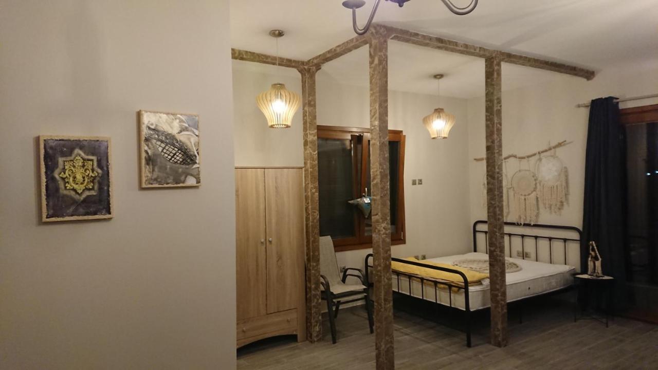 Apartamento Stone House With Seaview Nea Poteidaia Exterior foto